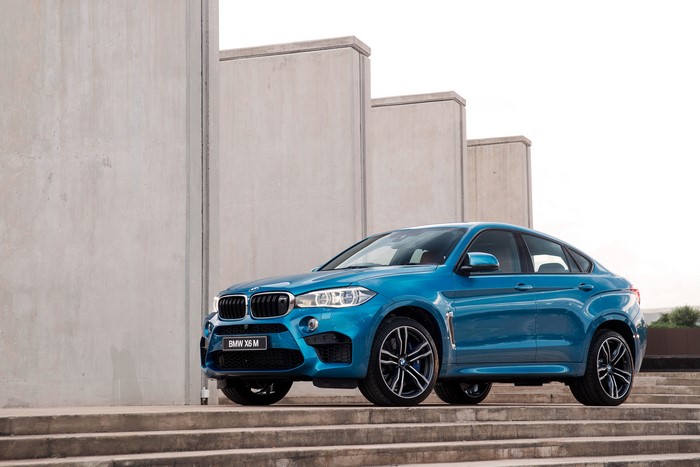 BMW X6 M F16 in Light Blue