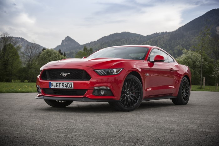 Red 2015 Ford Mustang GT Fastback EU-spec