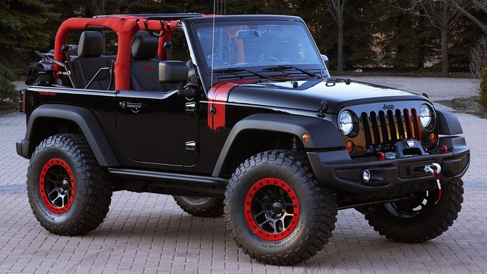 4K Black Jeep Wrangler Level Red