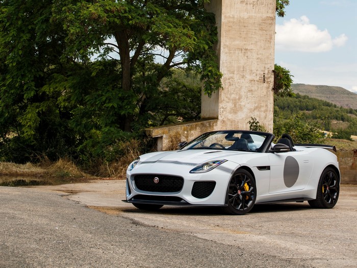 White Jaguar F-Type Project 7 Cabriolet