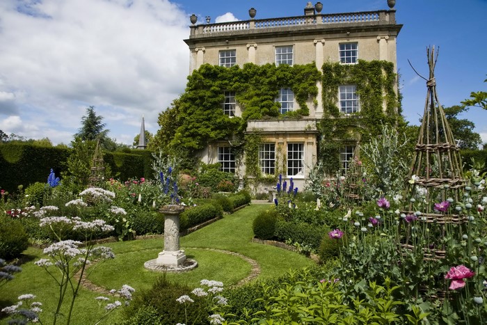 Cotswolds Gardens and House in the United Kingdom