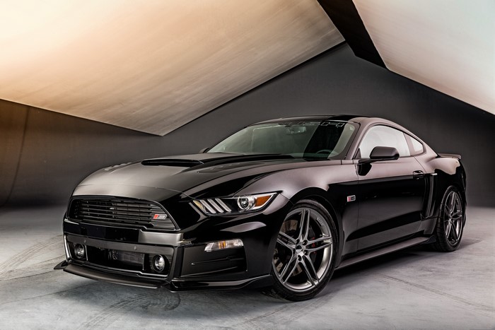 4K 2015 Roush Stage 3 Mustang Ford Black