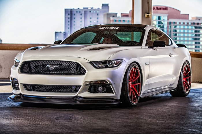 White Motoroso Ford Mustang with Red Wheels