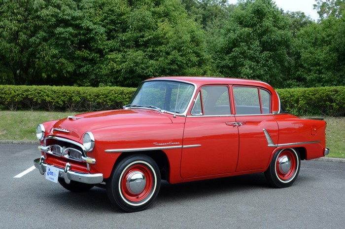 Red 1958-60 Toyopet Crown RS-L US-spec