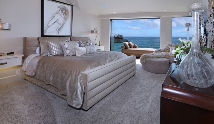 Luxury Bedroom with Ocean View