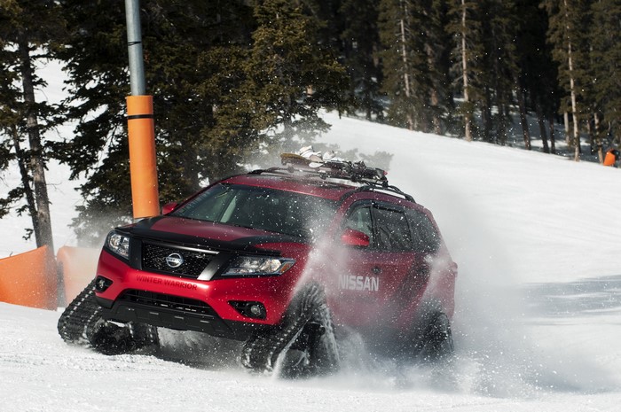Nissan Rogue 'Winter Warrior' Concept in Snow