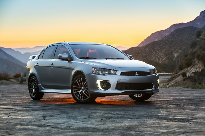4K 2015 Mitsubishi Lancer