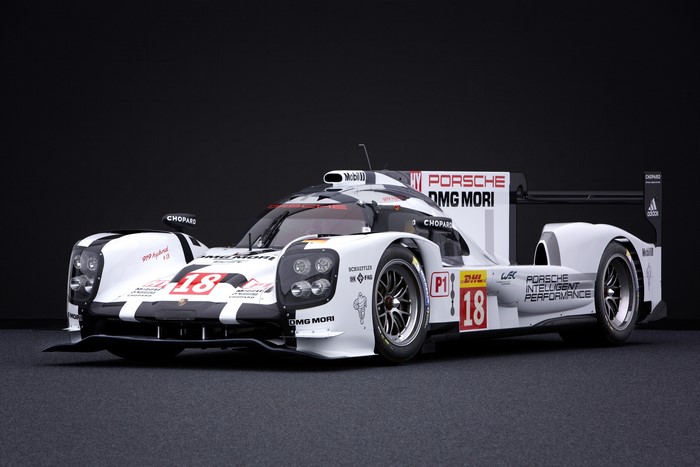 Porsche 919 Hybrid Race Car
