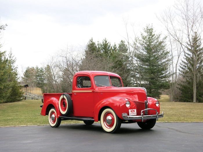 1940 Ford V8 Pickup Truck