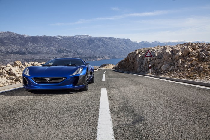 4K Rimac Concept One on a Mountain Road