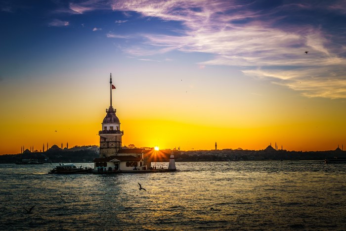 4K Maiden's Tower at Sunset in Istanbul