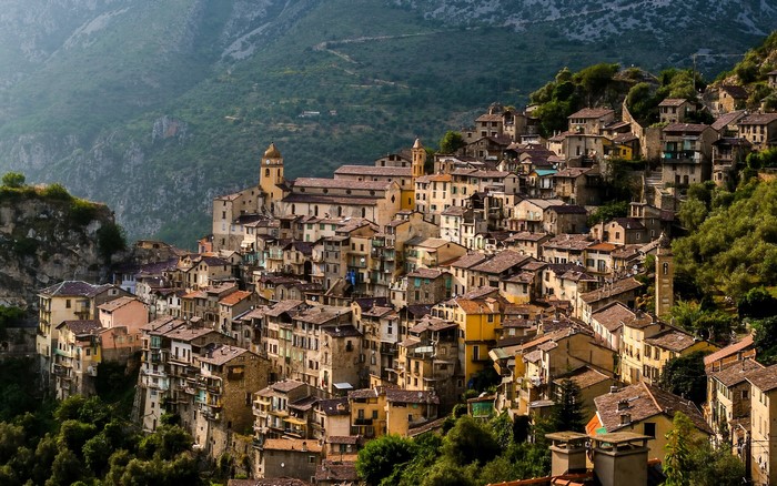 Saorge, France: A village nestled in a mountain valley