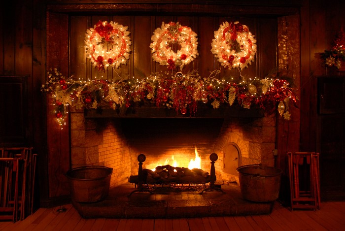 Christmas fireplace with wreaths and garland