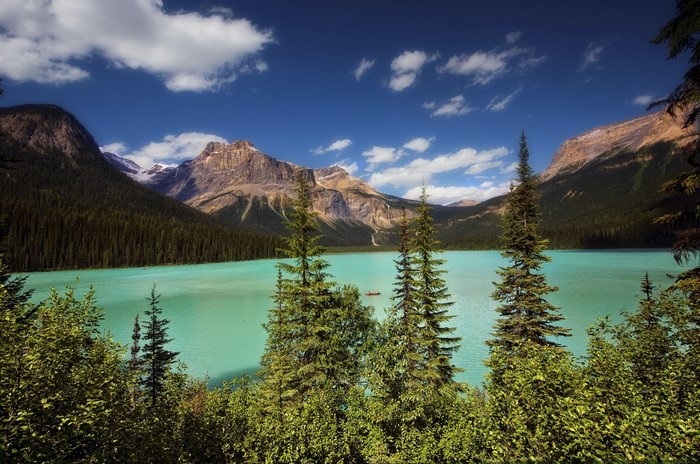Emerald Lake Yoho National Park Canada Mountains Scenery