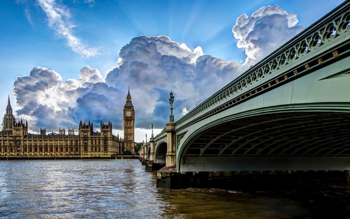 Big Ben and Houses of Parliament over River Thames, London