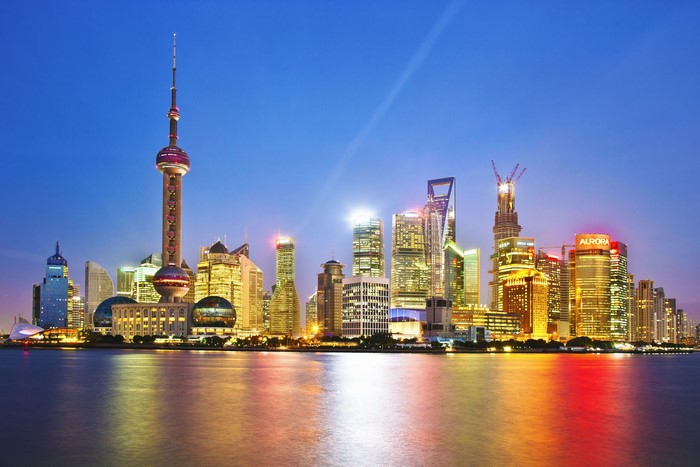 Shanghai skyline with Oriental Pearl Tower at night