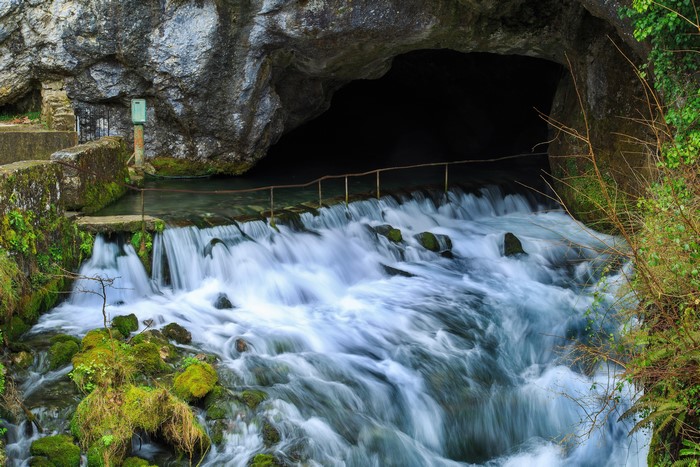 La Fontaine de Fontestorbes Cave Waterfall France