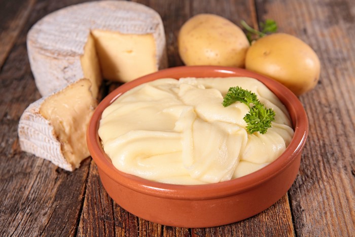 Mashed Potatoes with Cheese and Potatoes