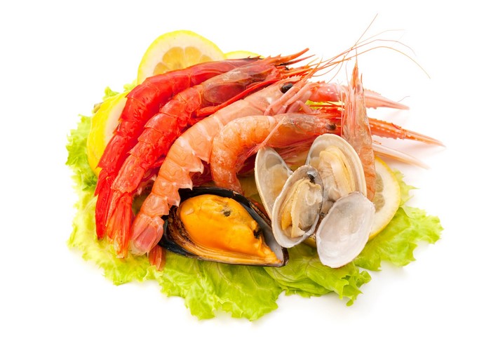 Seafood platter with shrimp, mussels, and clams