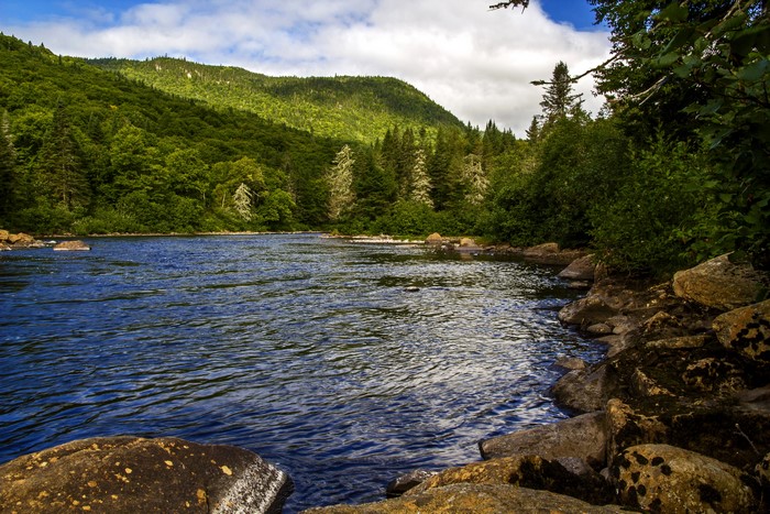 4K Jacques Cartier National Park Lake and Mountains