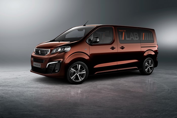 Peugeot Traveller LAB 4K