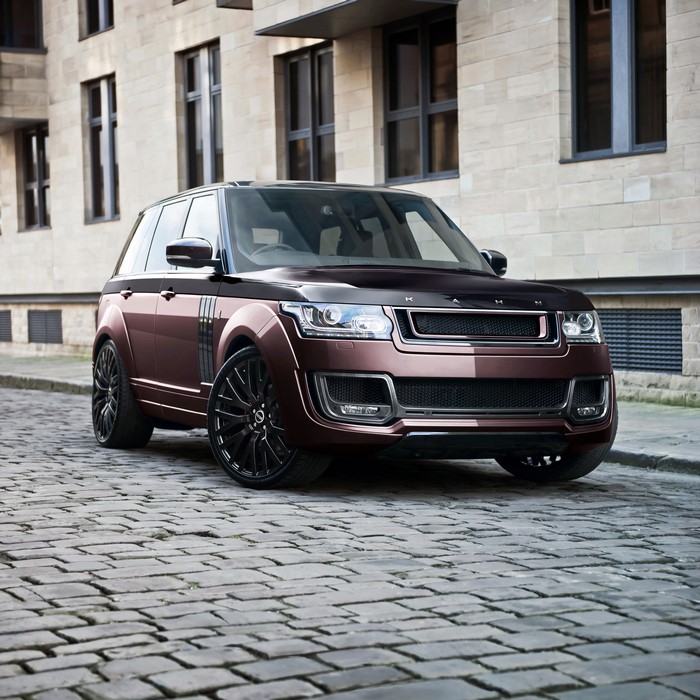 Project Kahn Range Rover on Cobblestone Street
