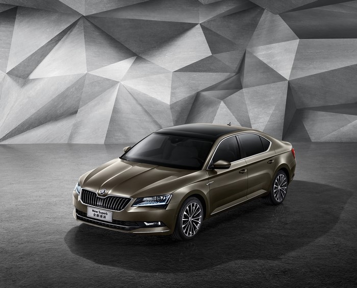 Skoda Superb sedan car