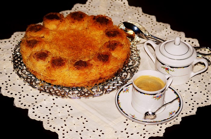 Kunafa pastry with coffee and tea set
