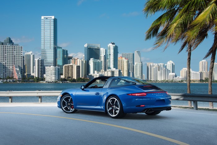 Blue Porsche 911 Targa 4S in Miami