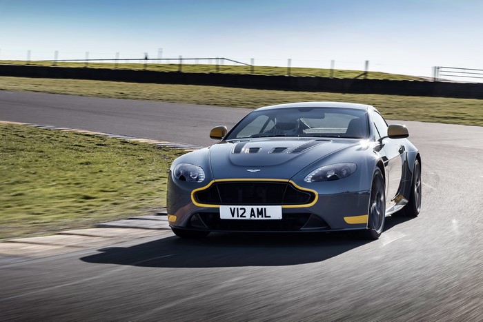 Aston Martin V12 Vantage S Sport-Plus Pack on Track
