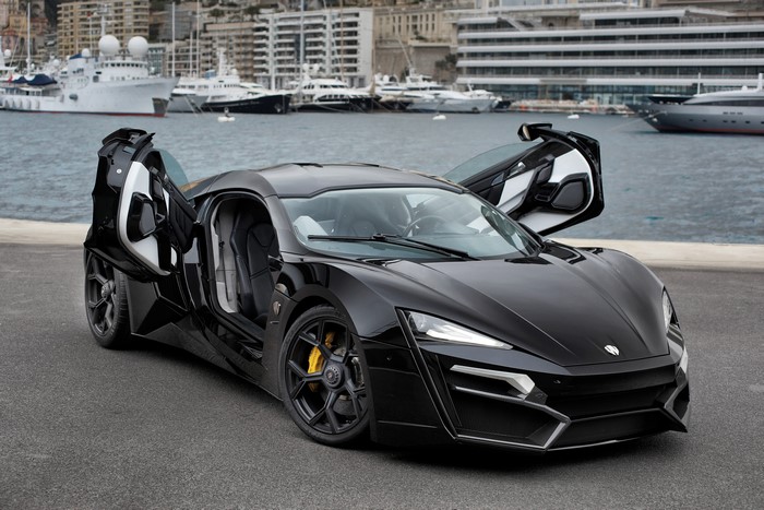 4K Lykan HyperSport Black