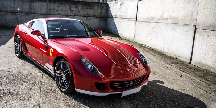 Red Ferrari 599 GTB 60F1 by Pininfarina