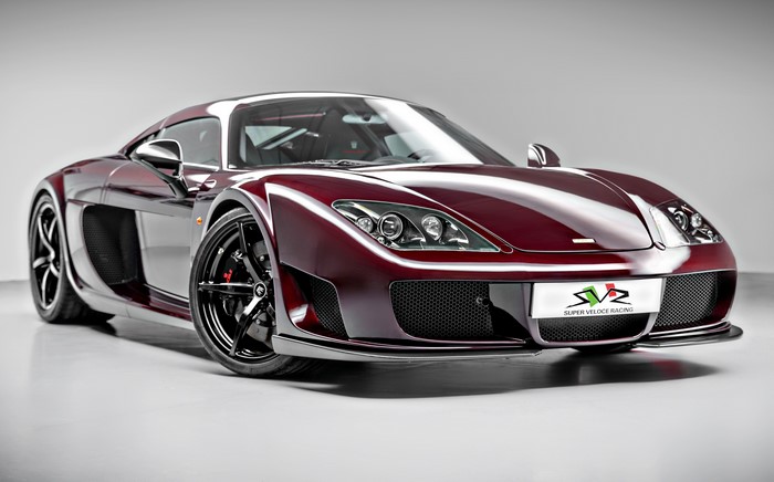 Noble M600 Carbon Sport in wine color