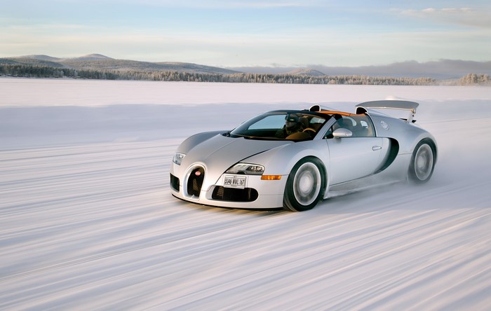 Bugatti Veyron Grand Sport driving on snow