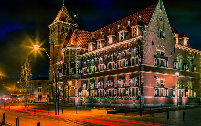 Night view of a historic building in Zeist, Netherlands