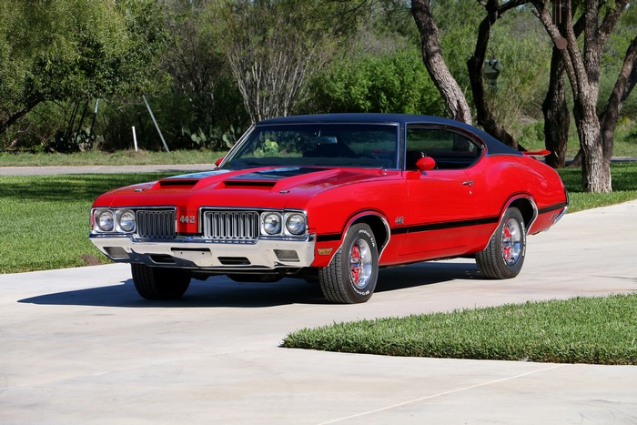 1970 Oldsmobile 442 Holiday Coupe