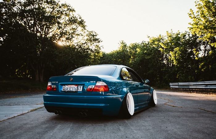 4K BMW M3 E46 Back View
