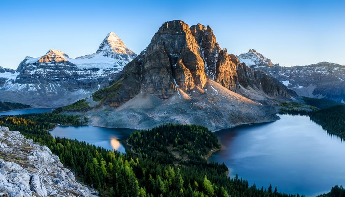 Mountains and Lakes in Banff National Park, Canada