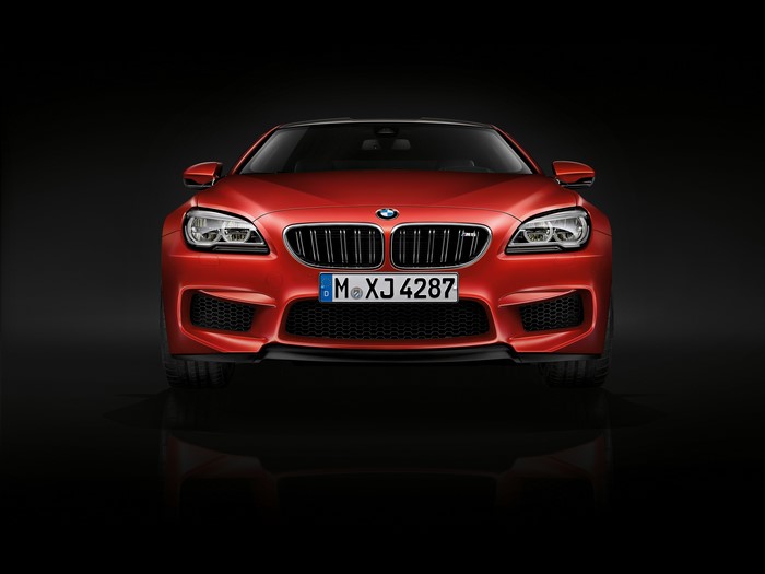 Red 2015 BMW M6 Coupe F13 Front View