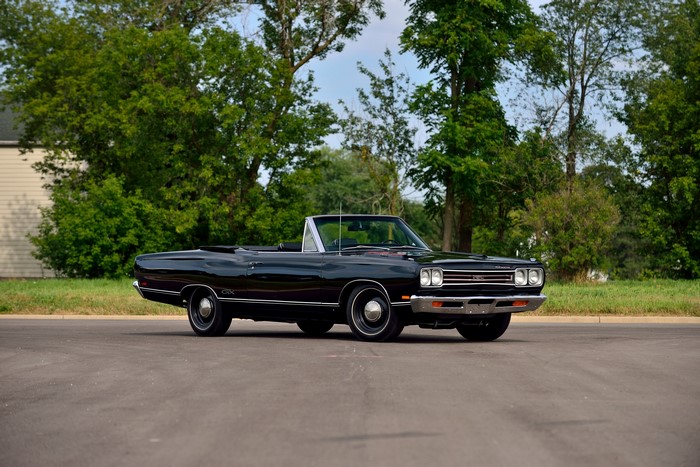 1969 Plymouth GTX Hemi Convertible