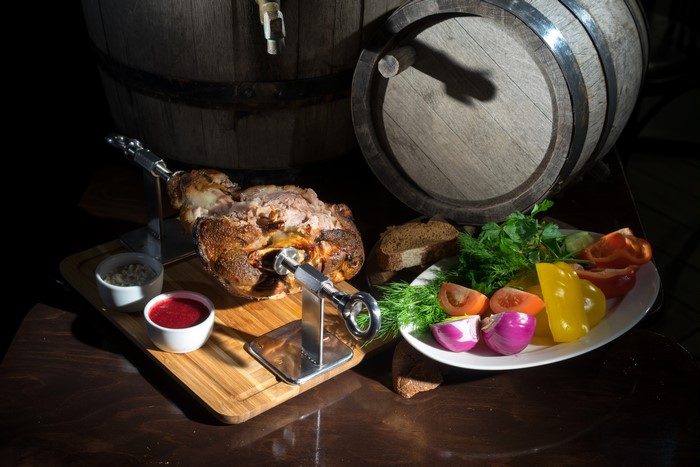 Roasted Meat with Vegetables and Barrels