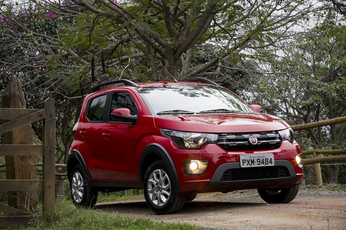 4K 2016 Fiat Mobi Way On
