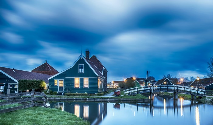 4K Houses and Bridge at Zaanse Schans, Netherlands