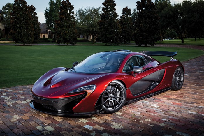4K McLaren P1 in Wine Color