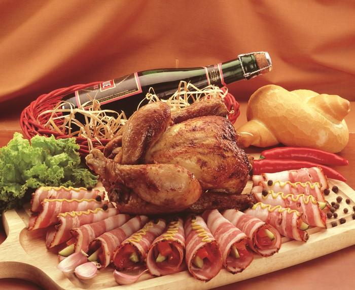 Roast Chicken with Ham, Wine, and Buns