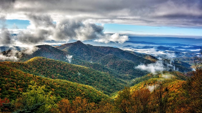 Autumn mountain landscape in Pisgah National Forest with clouds