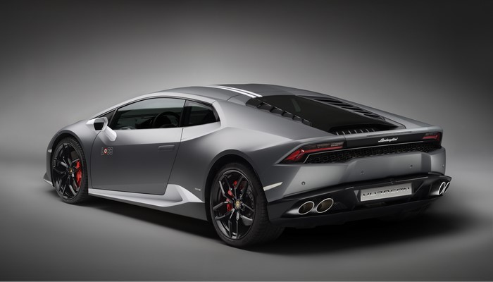 Lamborghini Huracan LP 610-4 back view