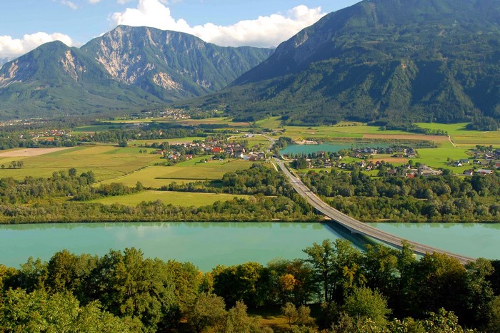 Kottmannsdorf, Carinthia, Austria: Mountains, River, and Bridge
