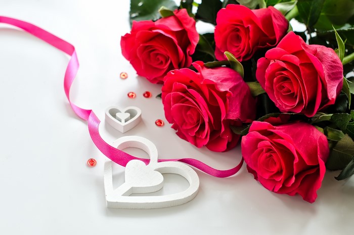 Red Roses with Pink Ribbon and Hearts