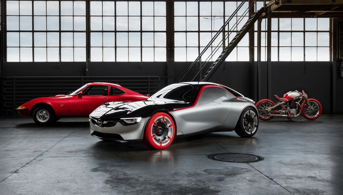 Opel GT Concept and Motorcycle
